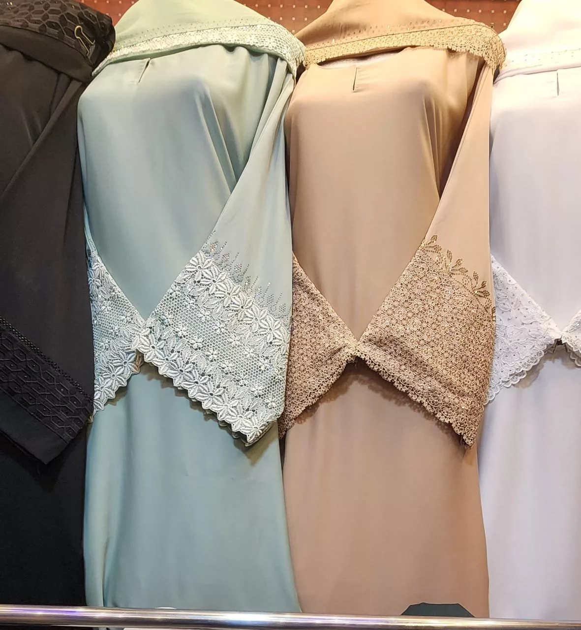 High Quality Dubai Abaya with Embroidery